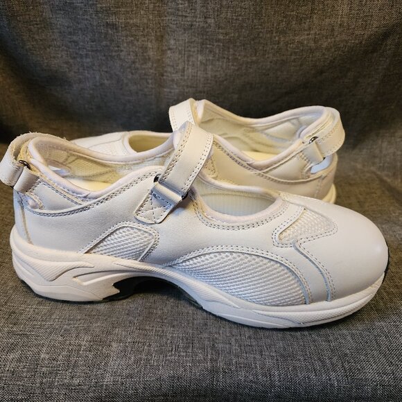 Women's 8.5 XW Drew Flame White Leather Orthopedic Strap Mary Jane Shoes - Picture 6 of 9